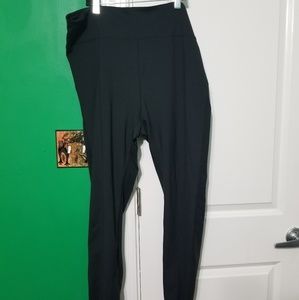 Black XXL Fabletics Leggings